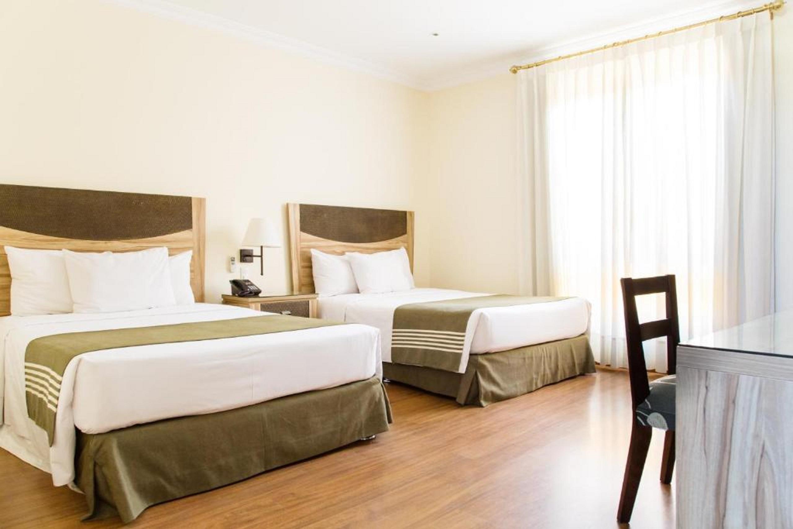 Lp Los Portales Hotel Piura Luaran gambar