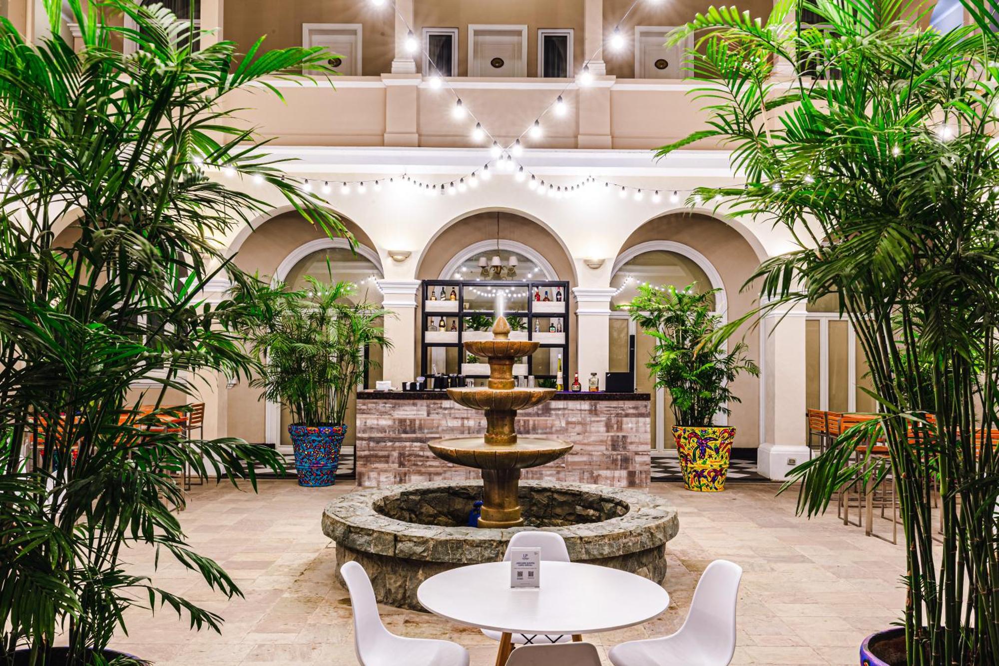 Lp Los Portales Hotel Piura Luaran gambar