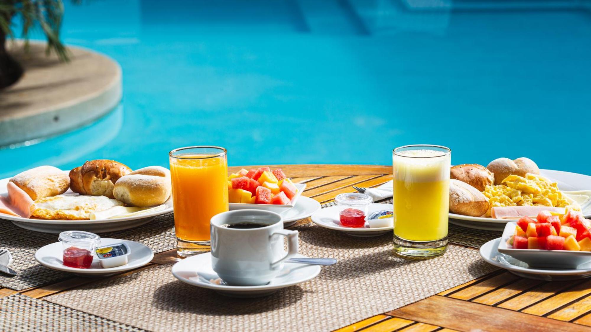 Lp Los Portales Hotel Piura Luaran gambar